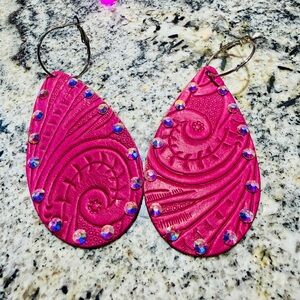 NWT Pink Sandra Ling Leather AB Crystal Teardrop Earrings